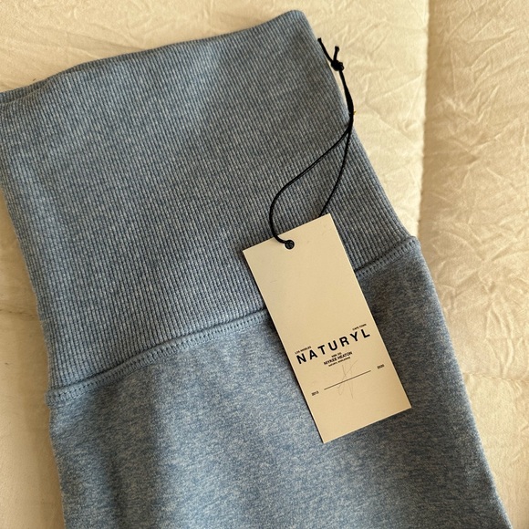 Naturyl by NBK Fit Legging - Picture 6 of 10